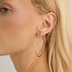 Jennifer Fisher gold hoops